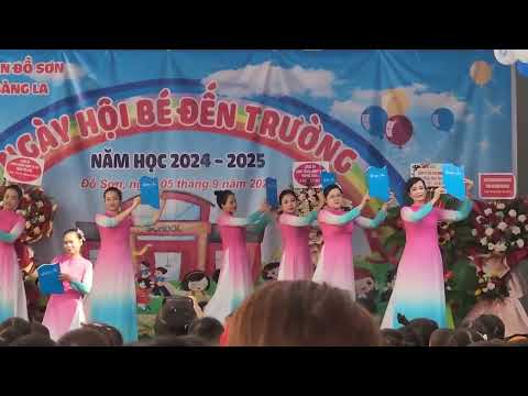 Tiết mục múa: Em là cô giáo vùng cao