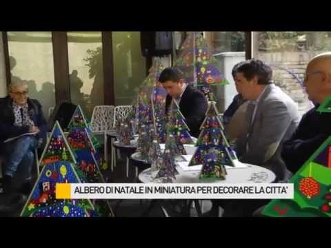 Video: Albero Di Natale In Miniatura
