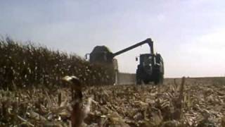 Case ih axial flow 7120 {Maïs 2009}