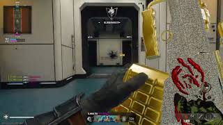 Split quad feed on sweats