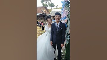 cô dâu chú rể dân tộc Thái