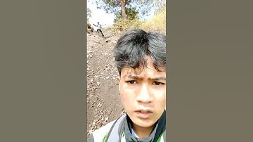 ANTARA KASIAN DAN PENGEN KETAWA LIAT PENDAKI INI😭 #viral #shorts #pendaki #gunung #jin #penampakan
