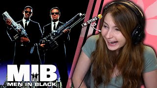 Here COME the **Men In Black**! | First Time Watching!