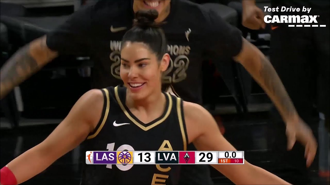 buzzer-beater-kelsey-plum-scores-5-points-in-less-than-2-seconds