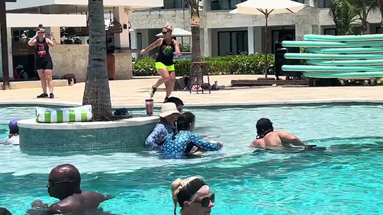 Aqua Zumba Speedo parody cooldown with ZES Kelly Bullard