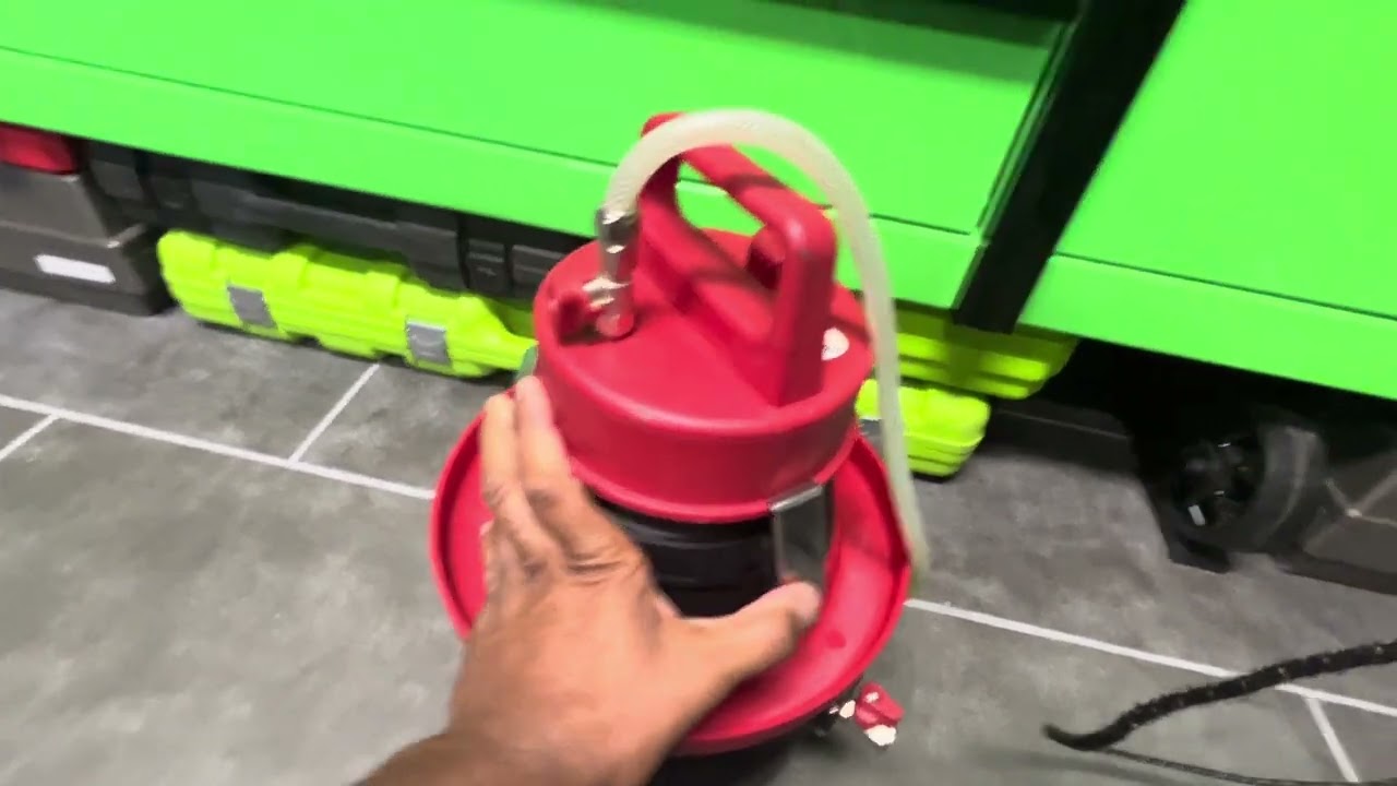 Snap-On Brake Pressure Bleeder | BluePoint Chain Drive Wrench 1/2 inch