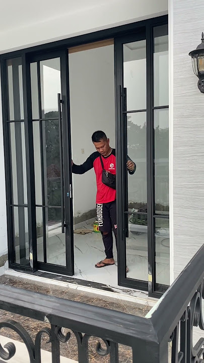 Sangat kokoh,Pintu geser double slide berbahan besi hollow