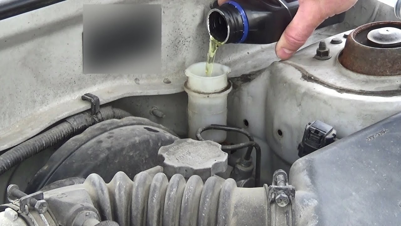 Hydraulic Clutch Fluid replacement YouTube
