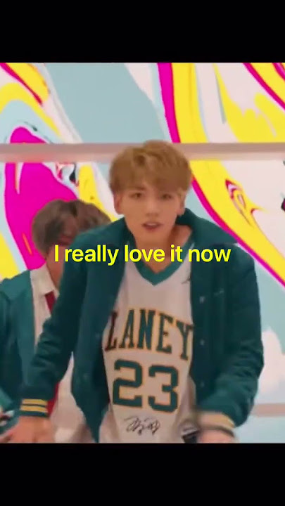 First time listening to DNA #bts #btsarmy #jungkook #rm #shorts #kpop #kpopshorts