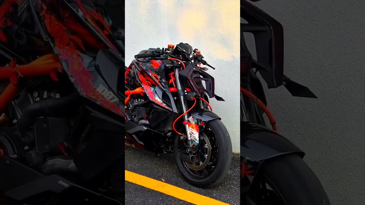 KTM Super Duke 1290 most popular super Naked sport bike // 