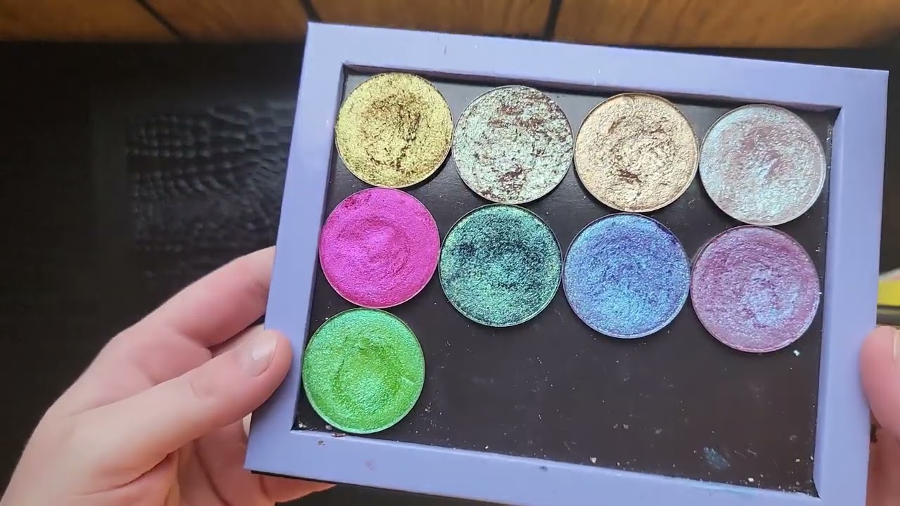 2022 Realistic Full Collection Declutter: All of My Single Eyeshadows
