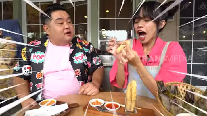 Kenta & Ummi Quary Nongkrong Asik di Naries Eatery And Coffee | ENAKNYA MANTUL (15/07/23) Part 1 Kenta & Ummi Quary Nongkrong Asik di Naries Eatery And Coffee | ENAKNYA MANTUL (15/07/23) Part 1