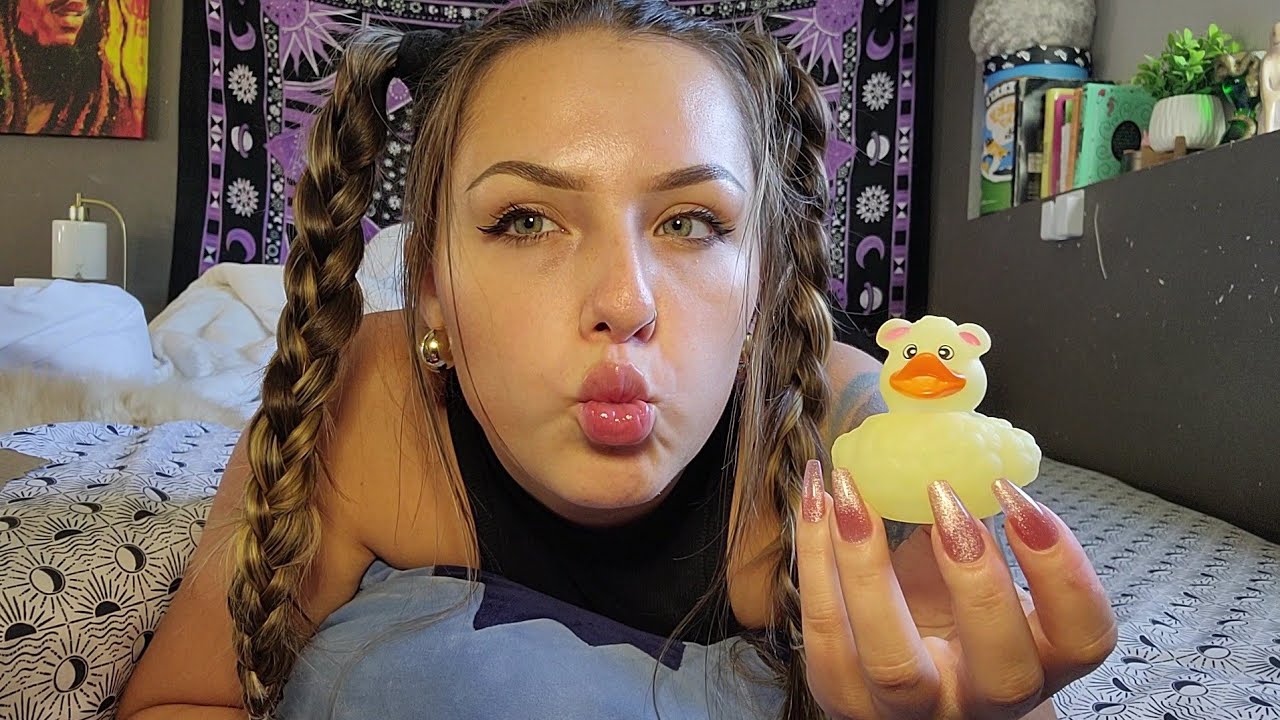 ASMR- Tapping Scratching & Mouth Sounds!