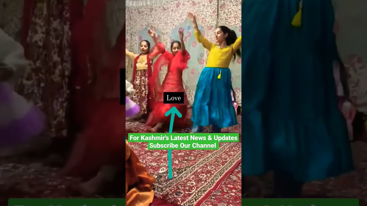 Kashmiri Young Girls Dance in Kashmiri Wedding  kashmiriweddingsongs  kashmiribride  kashmiriwedding