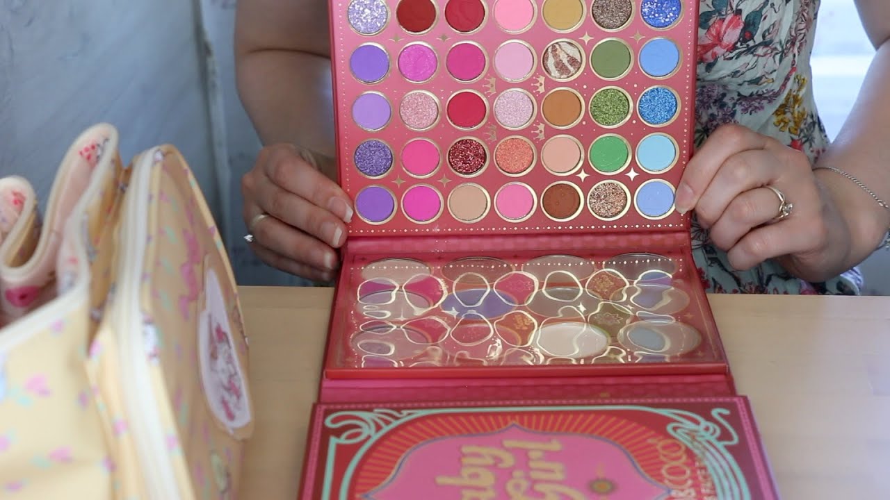 ASMR ♡ What's In This Makeup Bag | Mini Lipsticks | Tapping, Crinkle, Zipper Sounds (No Talking)