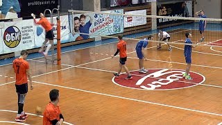 Волейбол. Нападающий удар. Команды ИГХТУ Иваново и ПГУАС Пенза Волейбол. Нападающий удар. Команды ИГХТУ Иваново и ПГУАС Пенза