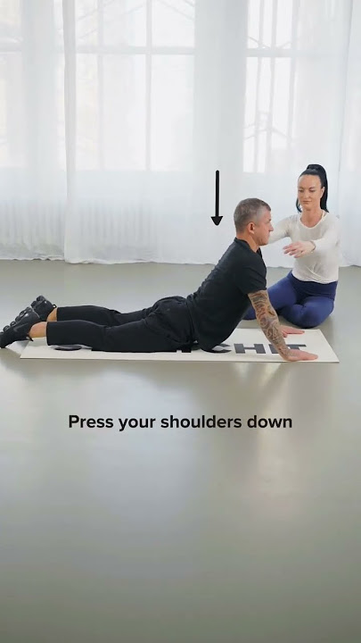 Learn how to align your body in cobra 🖤 #stretches #flexible #stretchitapp