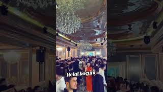 Adam Merdivende De Oynuyor