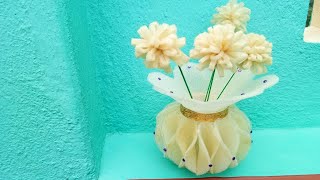 Flower vase & bouquet made by foam sheet & plastic bottle । প্লাস্টিক বোতল দিয়ে ফুলদানি তৈরি ।