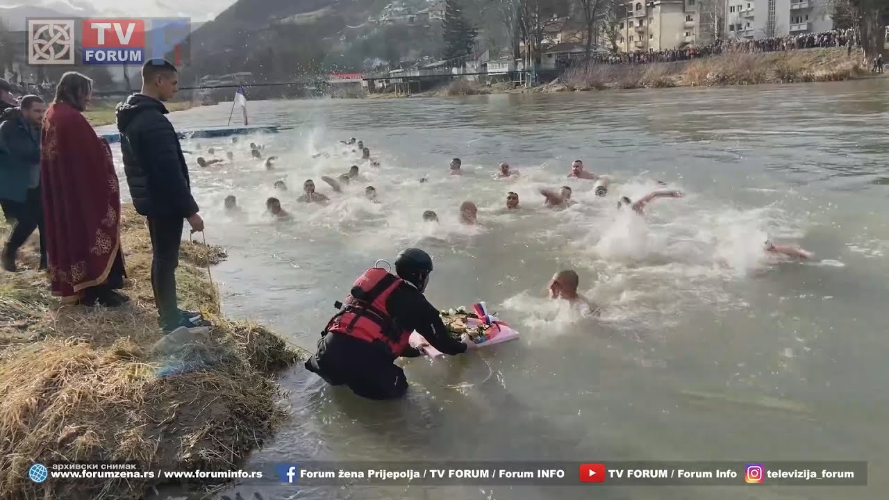 Plivanje za Časni krst na Bogojavljenje jubilarni 10.  put u Prijepolju