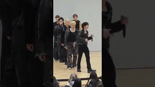 251122 stray kıds Mini Fan Meeting Do it Relay Dance..🌋