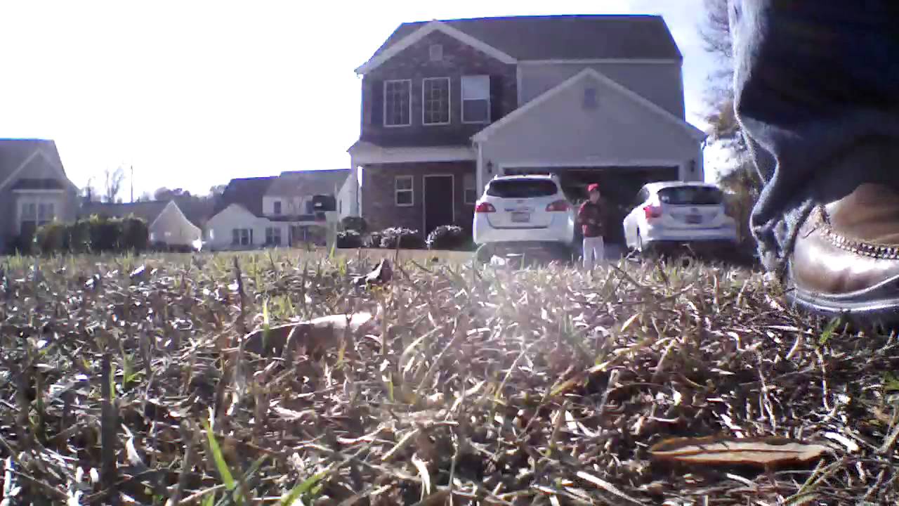 AR.Drone 2.0 Video: 2013/12/25
