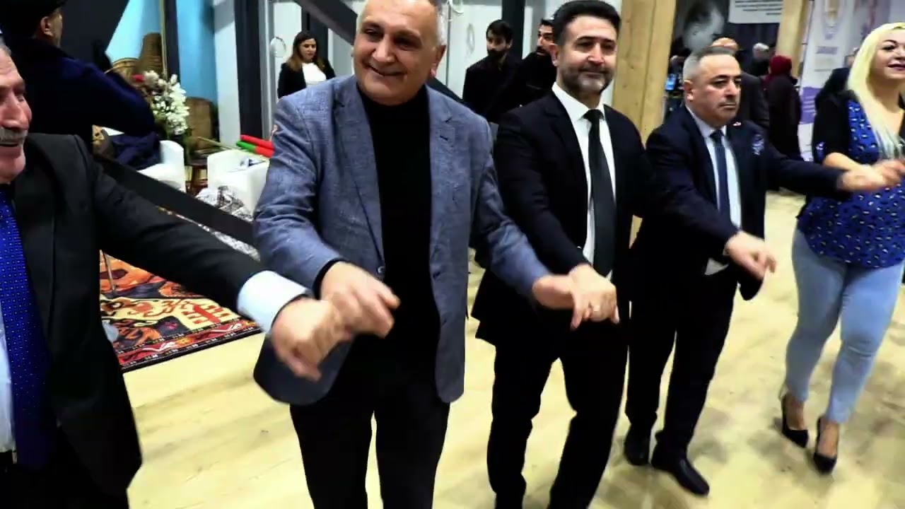 5.6.7.8 KARS TANITIM GÜNLERİ HAVAALANI MİLLET  BAHCESİ..1