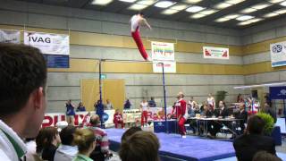 Lucas Fisher Highbar 20100410.MP4