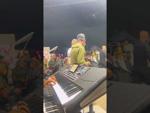 الفنان طارق ابو سنيمة