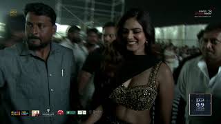 Actress Malavika Mohanan Entry At The Rajasaab Pre-Release Event Prabhas, Nidhhi Agerwal Maruthi