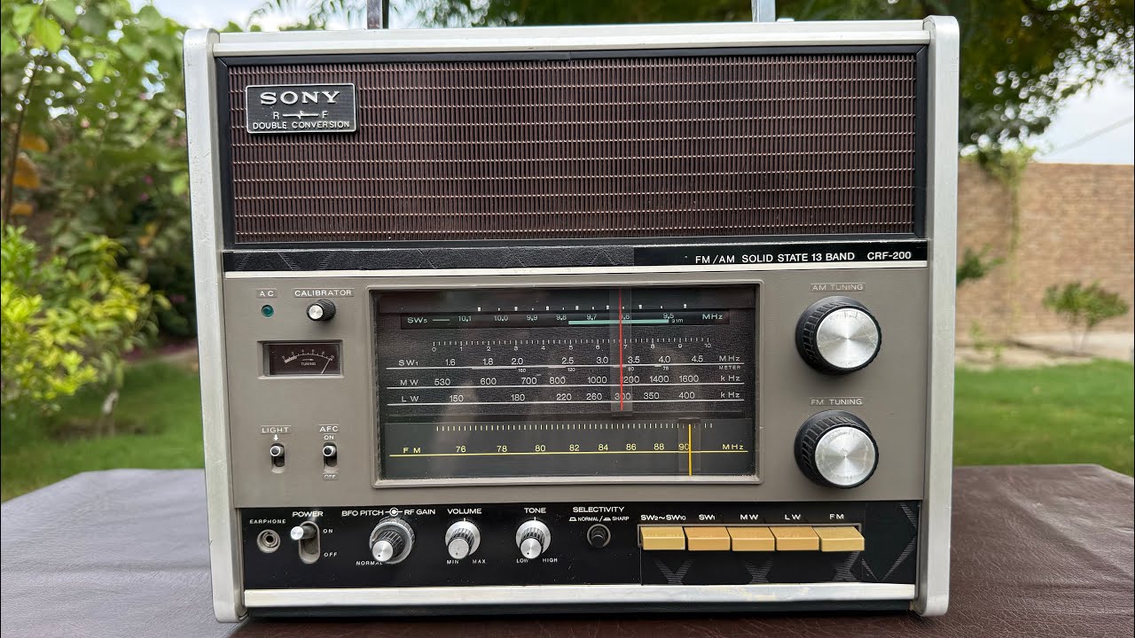 Sony CRF200 Radio review - YouTube