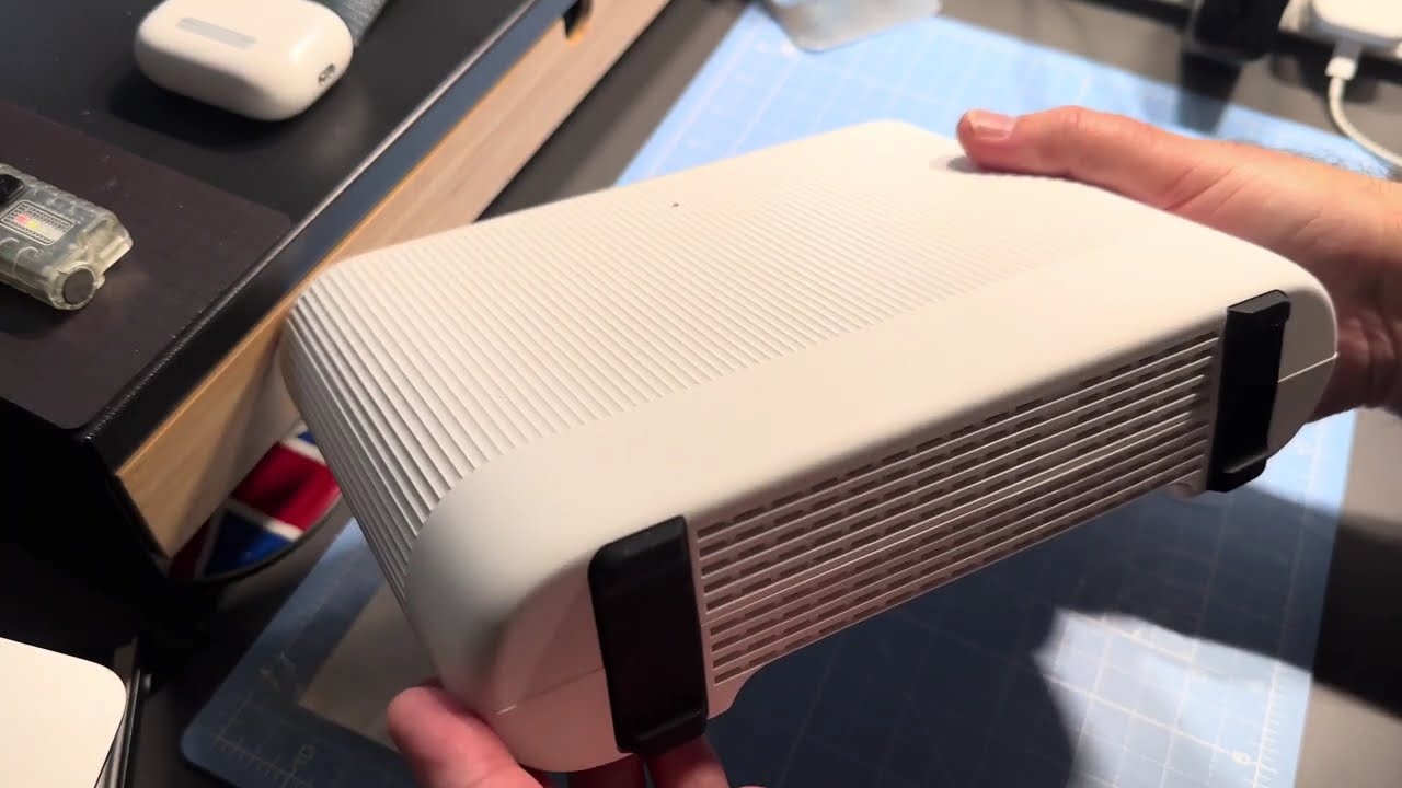 Vodafone UK Broadband Unboxing | What’s Inside the Box?