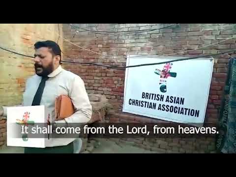 Pakistani Pastor prays for peace in Ukraine