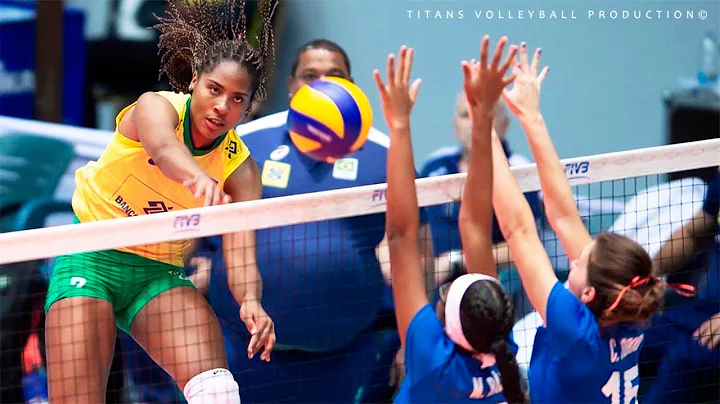 Ana Cristina de Souza only 17 years old and She Na...