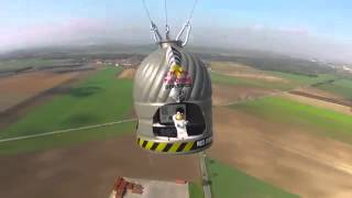 The Stratos Jump 1:350