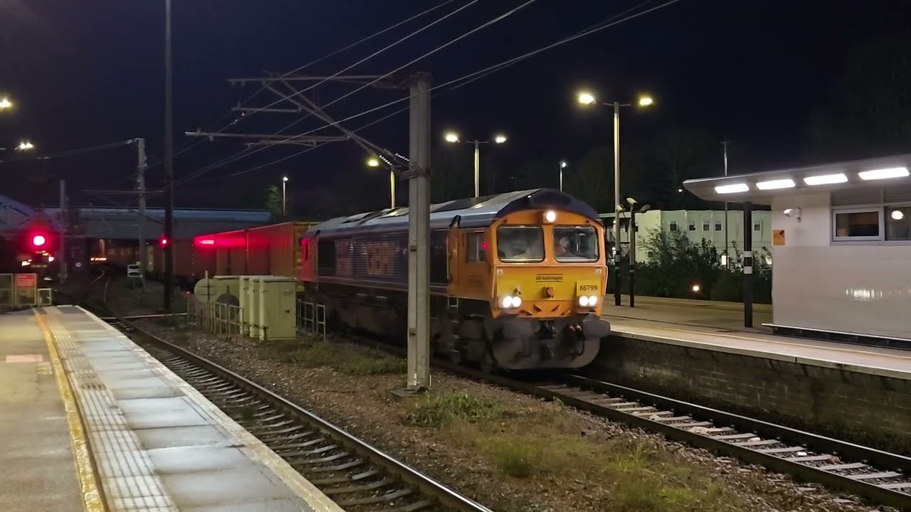 Evening Freight At Peterborough 30/12/25 #freighttrains #locomotives #trains #peterborough
