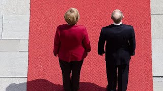 Меркель едет с прощальным визитом к Путину