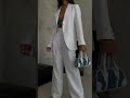 Video: Luxusný kostým SOFIA Biely