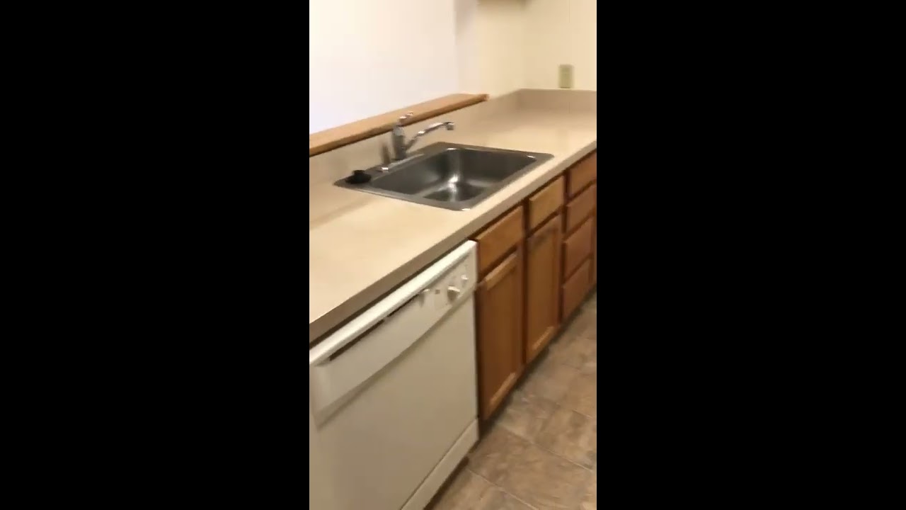 8836-One Bedroom w/Heat & Hot Water Included