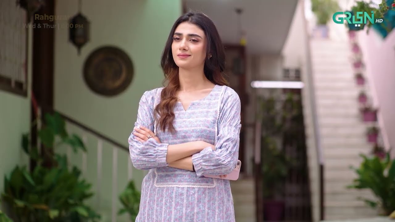Rahguzar Episode 02 [ Best Moment 03 ]  Hira Mani - Mohib Mirza | Green TV Entertainment