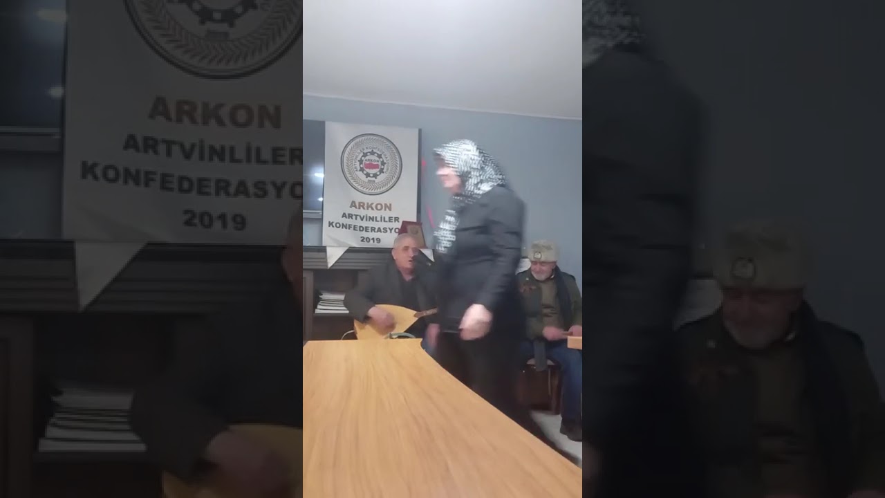 TÜRKÜLER VE ŞİİRLER PROGRAMI 