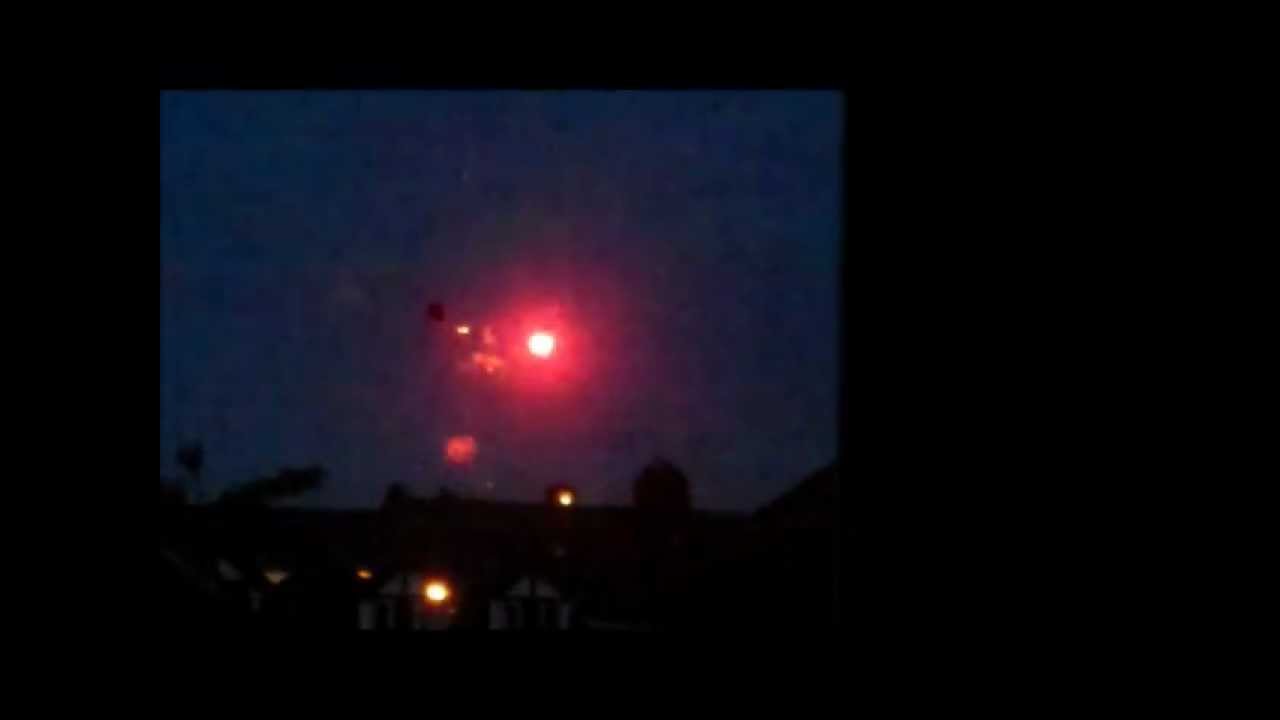 Weird red lights in the sky ufo! YouTube