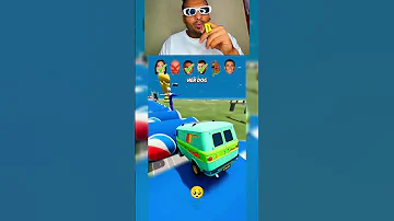من الذي سيعبر علب البيبس كلها Shorts 