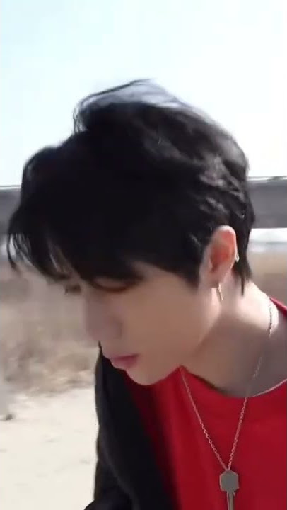 Beomgyu singing spring day #shorts #beomgyu #txt