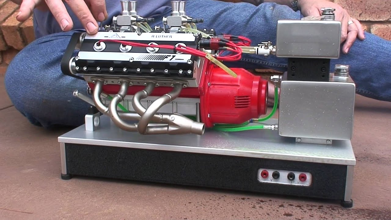 v8 nitro engine