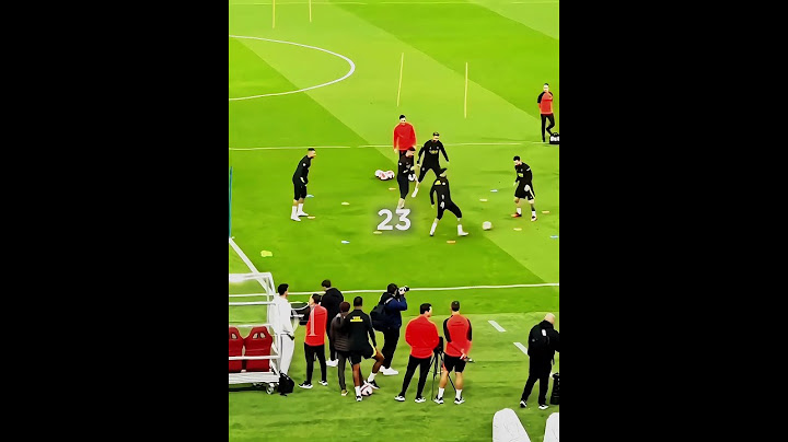 When Hakimi tried to take the ball from Neymar, Messi, Mbappe, Ramos 😎