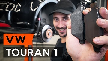 Hoe een remblokken achteraan vervangen op een VW TOURAN 1 (1T3) [HANDLEIDING AUTODOC]