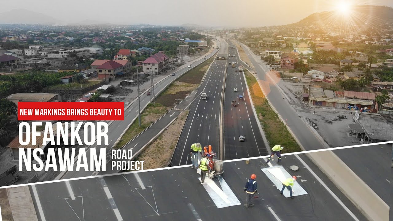 Удивительно, как дорожная разметка подчеркивает красоту дороги.