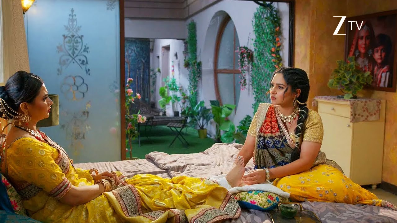 Chandrika tells Vasudha the priest warned Devansh is at risk - Vasudha - Full Episode 305 @zeetv