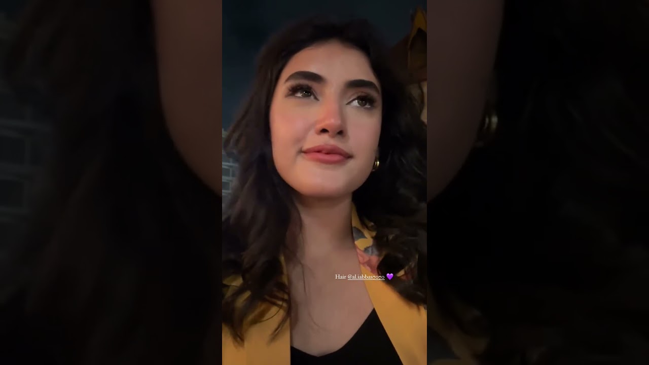 Sahar Hashmi Natural Look without make up in Outing. 